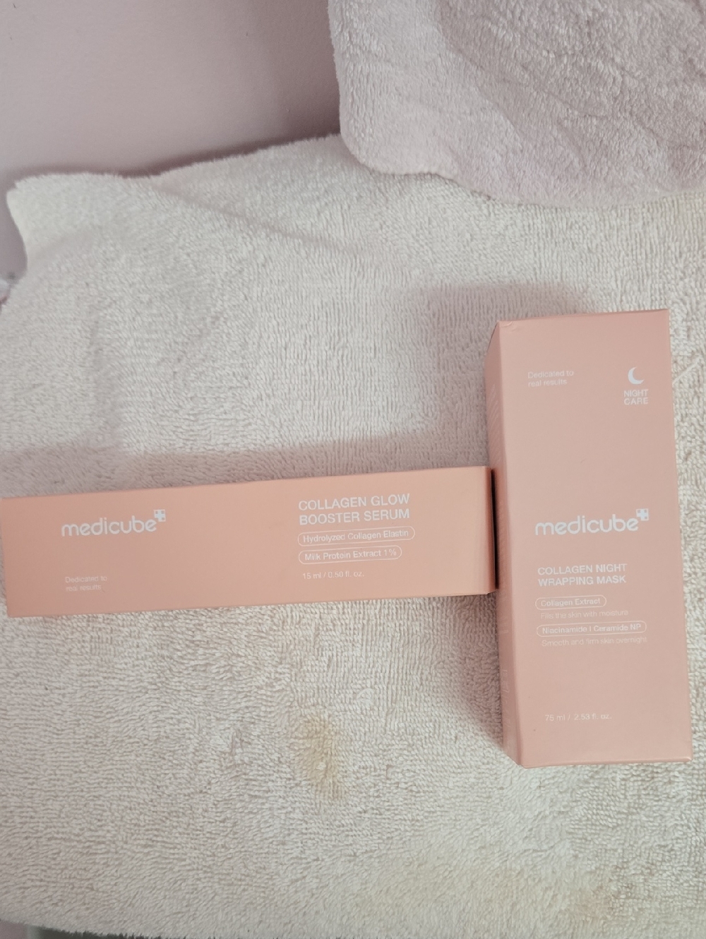 New Medicube Collagen Glow Booster Serum And Collagen Night Wrapping Mask - Pink